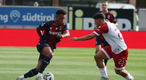 Ndoye in amichevole col Bologna