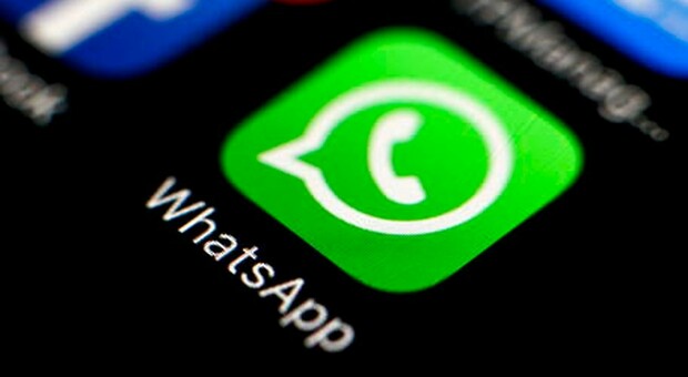 WhatsApp: «Intelligenza artificiale attiva senza consenso», l'Antitrust apre un'inchiesta