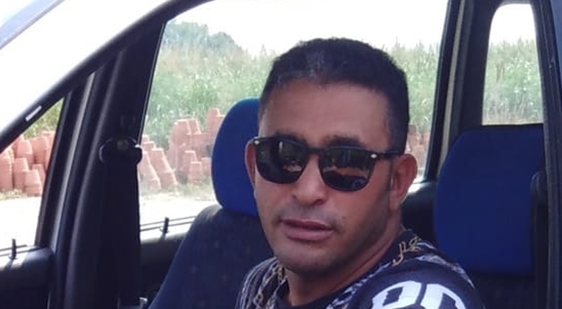 Massacrata di botte dall'ex per un «no», è gravissima: Redouane Ennakhali in Italia senza permesso grazie ai ricorsi