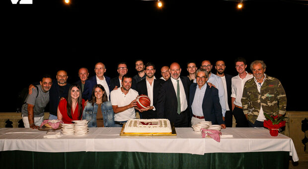 Vuelle, a Villa Caprile la notte degli sponsor (con il presidente del consorzio Arceci)