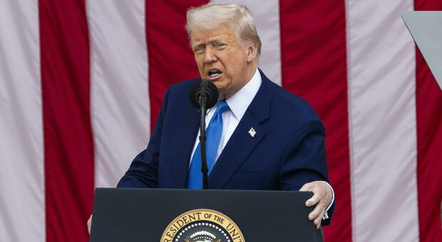 Università della California, Trump congela 300 milioni di dollari: il governo cita antisemitismo e discriminazione