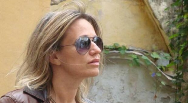 https://statics.cedscdn.it/photos/MED/2025/08/02/8992703_02194247_gallo_francesca.jpg