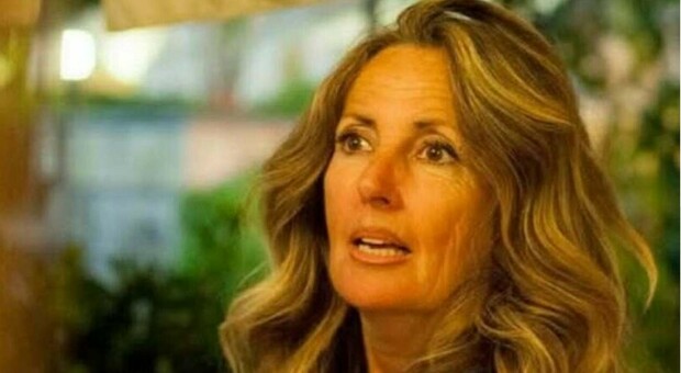 https://statics.cedscdn.it/photos/MED/2025/08/13/9011206_13140642_federica_marchetti_morta_giornalista_rai_napoli_.jpg