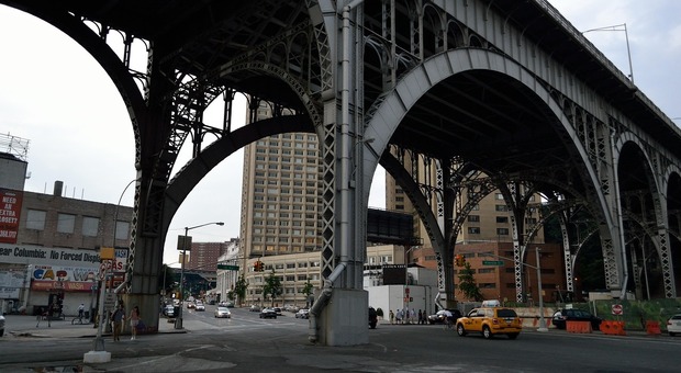 https://statics.cedscdn.it/photos/MED/2025/08/19/9019774_19120556_legionella_new_york.jpg