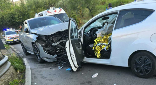 https://statics.cedscdn.it/photos/MED/2025/08/24/9028392_24100400_incidente_morto.jpg