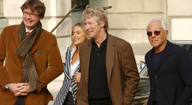 https://statics.cedscdn.it/photos/MED/2025/09/05/9049065_05061226_richard_gere_1.jpg