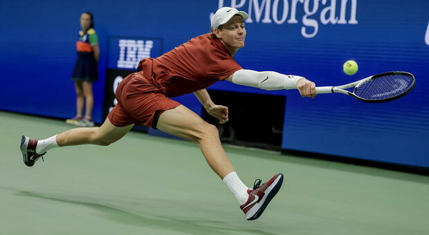 Sinner, quanti punti deve scartare nei prossimi tornei e come può tornare n.1 nel ranking Atp: il confronto con Alcaraz