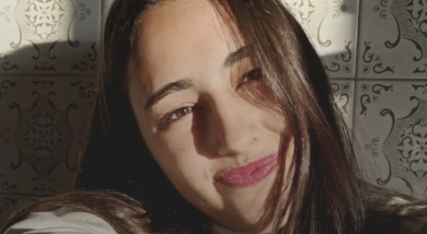 https://statics.cedscdn.it/photos/MED/2025/09/19/9077586_19163917_saray_arias_fernandez.jpg