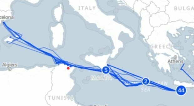 https://statics.cedscdn.it/photos/MED/2025/09/24/9086617_24103324_flotilla_live_tracker.jpg