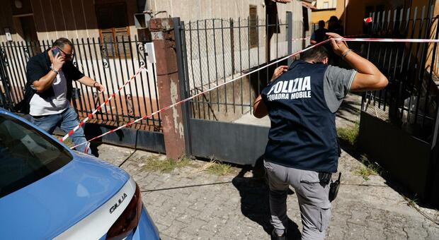 https://statics.cedscdn.it/photos/MED/2025/09/26/9090919_26095759_polizia.jpg