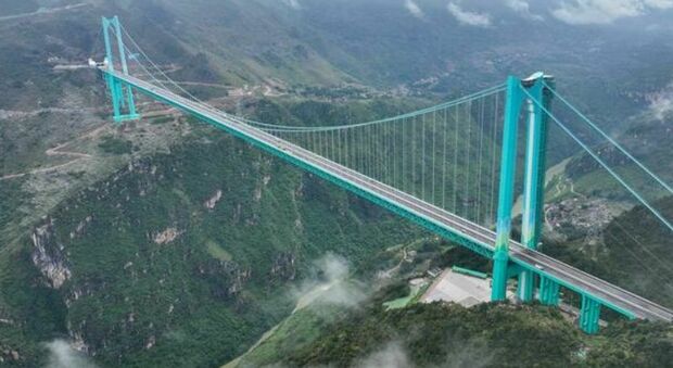 https://statics.cedscdn.it/photos/MED/2025/09/28/9094736_28111844_ponte_cina.jpg