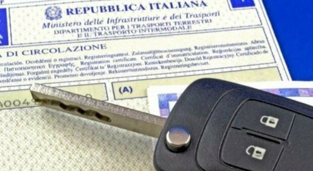 https://statics.cedscdn.it/photos/MED/2025/10/08/9115069_08195346_documento_unico_di_circolazione.jpg