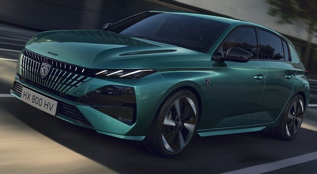 https://statics.cedscdn.it/photos/MED/2025/10/12/9122898_12192102_peugeot_308_e_308_restyling_2025_interni_esterni_026.jpg
