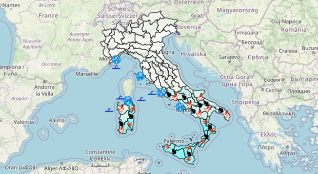 https://statics.cedscdn.it/photos/MED/2025/10/15/9128997_15172059_allerta_meteo_arancione.jpg