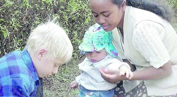 https://statics.cedscdn.it/photos/MED/2025/10/16/9131515_baby_sitter.jpg