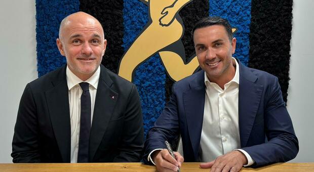 Palladino è il nuovo allenatore dell'Atalanta: firmato il contratto fino al giugno 2027. L'esordio contro il Napoli il 22 novembre