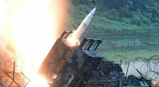 Missili Atacms, l'Ucraina: «Lanciati su strutture militari russe, è un evento storico»