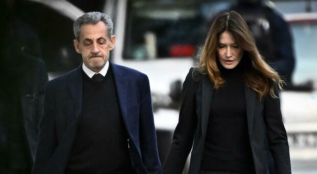 Sarkozy, condanna confermata: la Cassazione respinge il ricorso. Dovrà scontare un anno di carcere