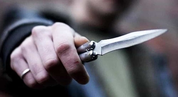 «Mio figlio reclutato dalla baby gang, siamo disperati», la mamma di un 16enne: lo abbiamo sorpreso con una lama, tutto è iniziato alle superiori «Mio figlio reclutato dalla baby gang, siamo disperati», la mamma di un 16enne: lo abbiamo sorpreso con una lama, tutto è iniziato alle superiori