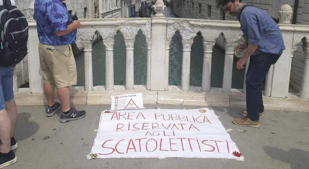 Scatolettisti, il ritorno dei truffatori sui ponti: ma non possono essere arrestati