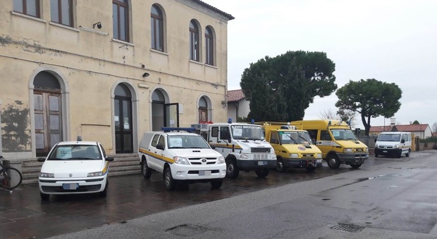 Protezione civile lasciata al freddo, 11 gradi nella sede: «Basta, chiudiamo»