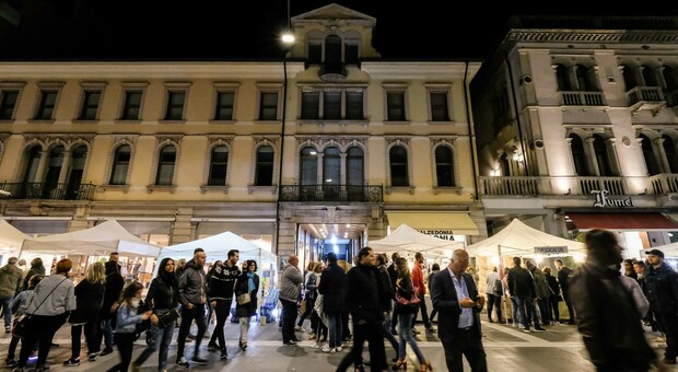 Stop alla musica a tutto volume: sanzioni fino a 20mila euro. Le nuove regole