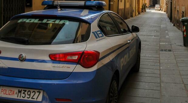 Foligno, uomo ferito con una coltellata dopo una lite in strada