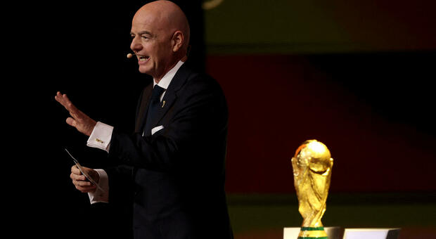 Mondiali 2026, le partite saranno divise in 4 tempi: introdotto l'hydration break, come funziona e quanto dura