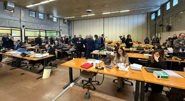 Brugnaro e 26 imputati nell'inchiesta Palude, l'udienza preliminare (senza il sindaco in aula): richiesta di risarcimento di 8 milioni di euro