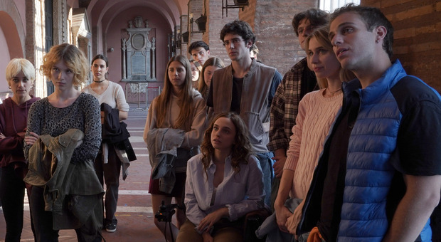 “Un Professore 3”, le puntate di stasera: la gita a Montecassino smuove gli equilibri negli episodi 7 e 8