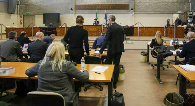 Inchiesta Palude, le parti civili chiedono 10 milioni di danni ai 26 imputati
