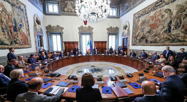 Foto Roberto Monaldo / LaPresse 23-10-2022 Roma (Italia) Politica Palazzo Chigi - Primo riunione del Consiglio dei Ministri 23-10-2022 Rome (Italy) Politics Chigi palace - Firs Council of Ministers
