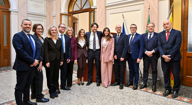 Stefani presenta la giunta del Veneto. Gerosa alla Sanità, tutti gli assessori