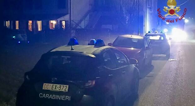 Agostino Prearo muore in casa a 80 anni soffocato dal monossido. Moglie e figlia in ospedale lanciano l'allarme