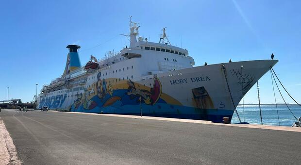 Svolta per la bonifica della nave “Drea”. Nuova impresa per eliminare l’amianto