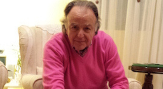 Gianluigi Armaroli, morto il giornalista bolognese storico inviato del TG5: aveva 77 anni