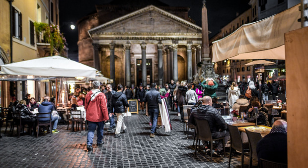 Roma, boom di bar e ristoranti: quasi mille aperture nelle zone del Centro