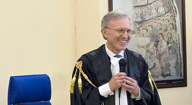  Procura di Napoli Nord, il primo giorno di Airoma: «Qui c?è sete di giustizia» 