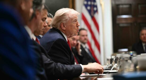 Guerra Ucraina, Trump: «Putin ha accettato di non attaccare per una settimana»