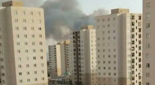 immagine Iran, esplode un edificio sullo stretto di Hormuz
