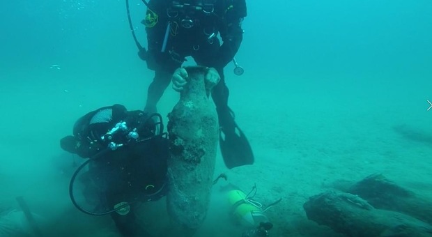 Relitto romano Gallipoli: stanziati 780mila euro per il recupero della nave di età imperiale. Le anfore trasportavano il garum: cos'è