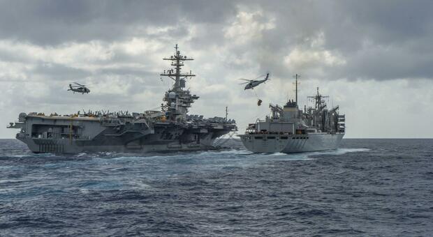 Iran, la Marina Usa abbatte drone che stava sorvegliando la portaerei Lincoln nel Mar Arabico