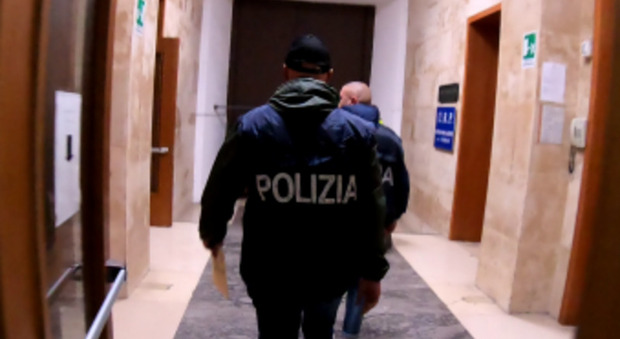 Pollena Trocchia, arrestato 25enne con droga