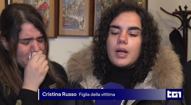  La figlia di Gaetano Russo, ucciso a Sarno, parla al Tg1: «È morto per salvarmi, ho supplicato l'assassino di fermarsi» 