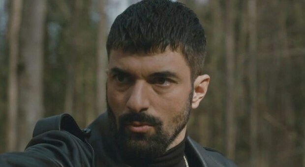 Io Sono Farah, anticipazioni stasera in tv (6 febbraio): Tahir umilia Behnam  e diventa socio della holding