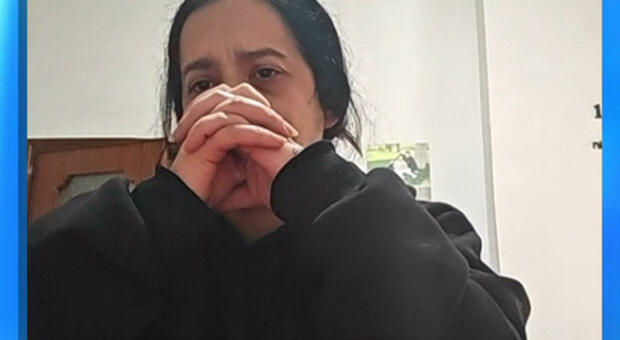  Cuore ?bruciato? al Monaldi, la mamma del bimbo trapiantato: «Chiedo aiuto anche al Papa» 