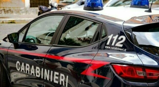  Napoli, «Tu sai chi comanda a Ponticelli»: chiesto pizzo da 50mila euro 