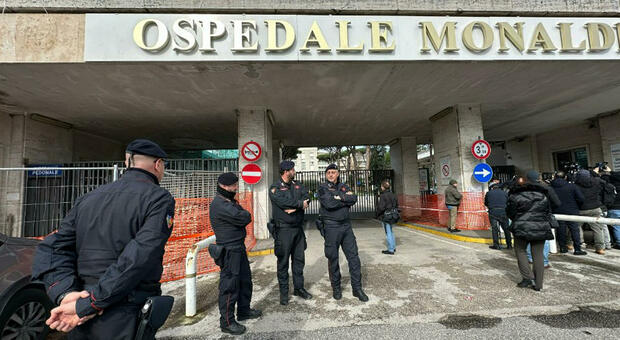  Morto Domenico Caliendo, Nas di nuovo al Monaldi questa mattina 