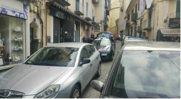  Castellammare, spari in pieno giorno: sequestrato un bossolo 