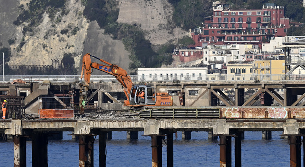  Cantiere a Bagnoli, l?Arpac: «Non ci sono sforamenti polveri sottili nella norma» 